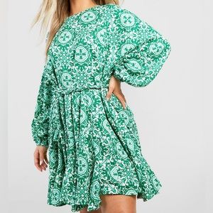 Plus Woven Tile Print Smock Dress